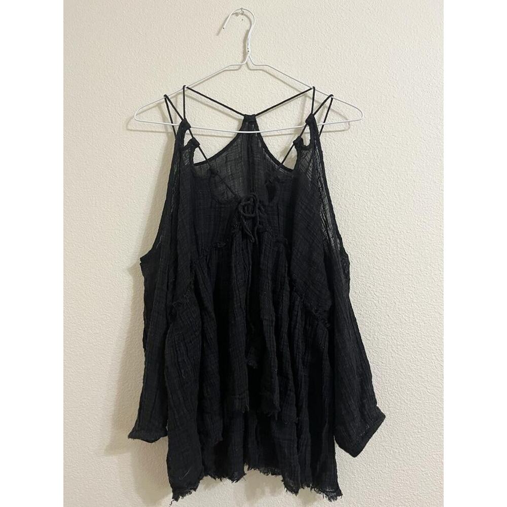 Black Lightweight Strappy Cold-Shoulder Ruffle Women’s Top